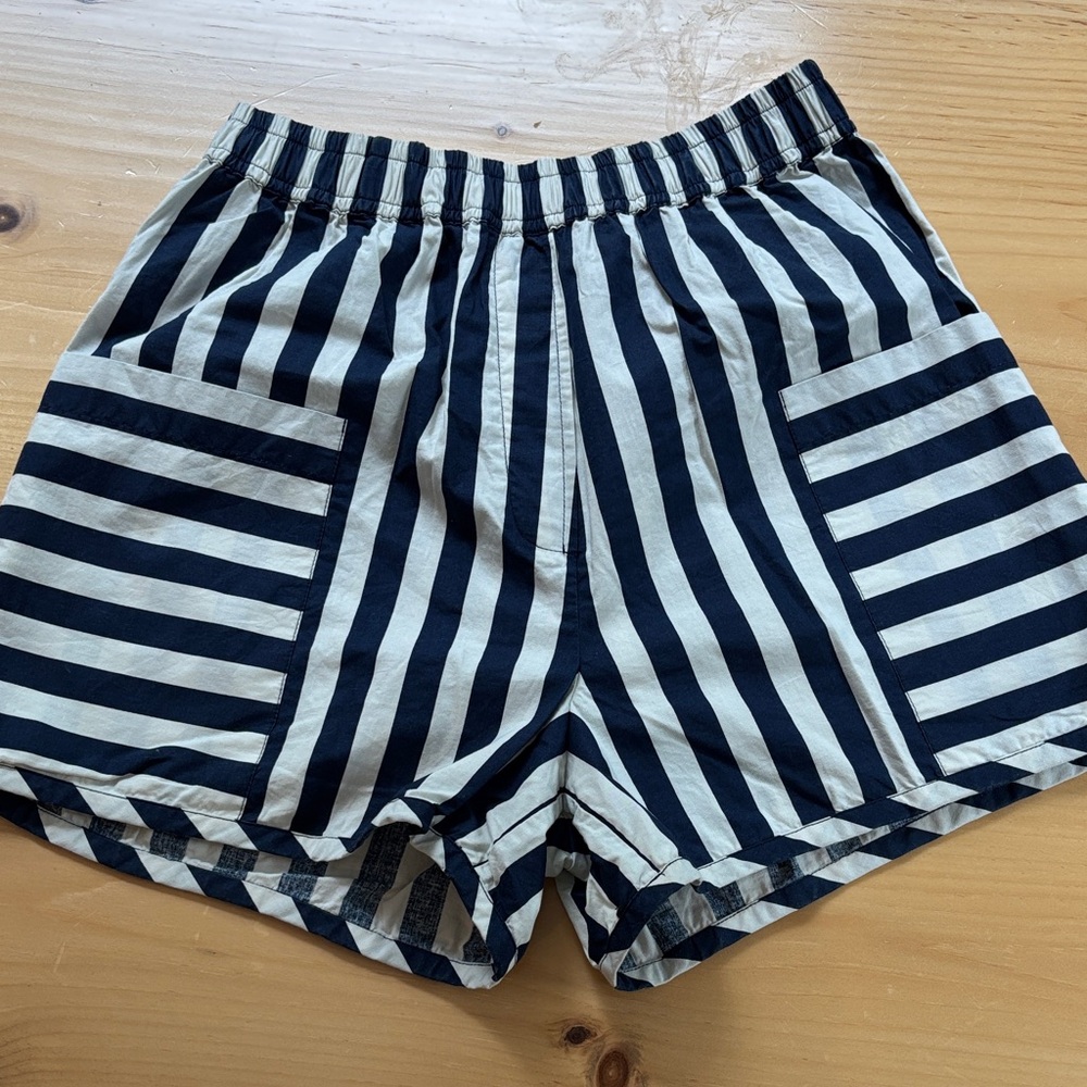 Clare V. Martin Shorts
